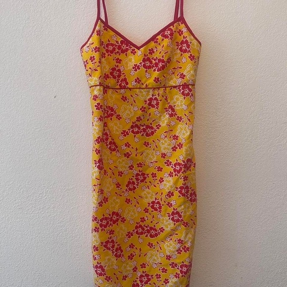 Patagonia Dresses & Skirts - Vintage Patagonia Water Girl Hawaiian fitted mini dress size 4